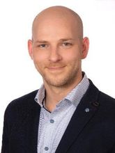 Maklerportrait
