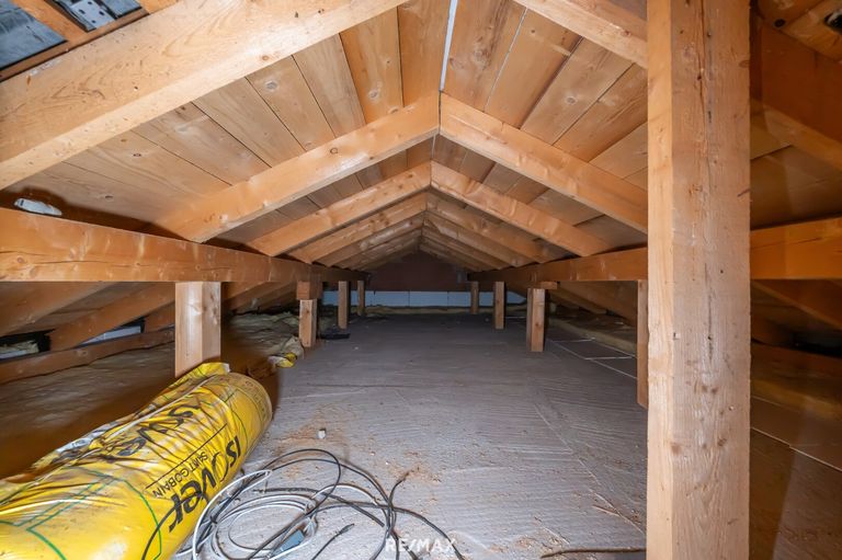 Beschaffenheit Dach, Fertigstellung 2016