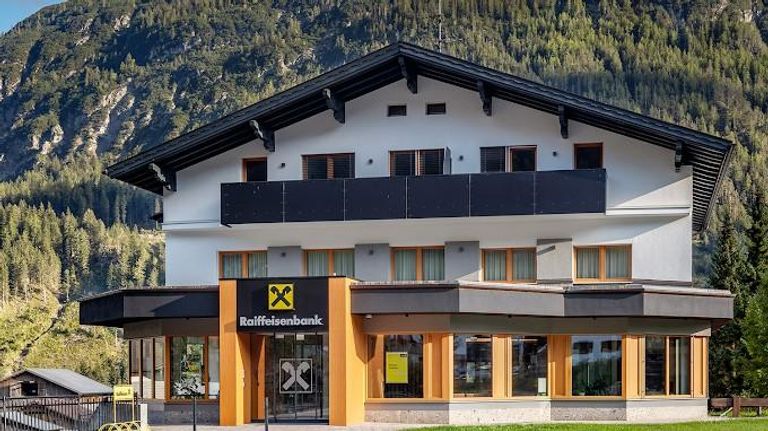 Elbigenalp