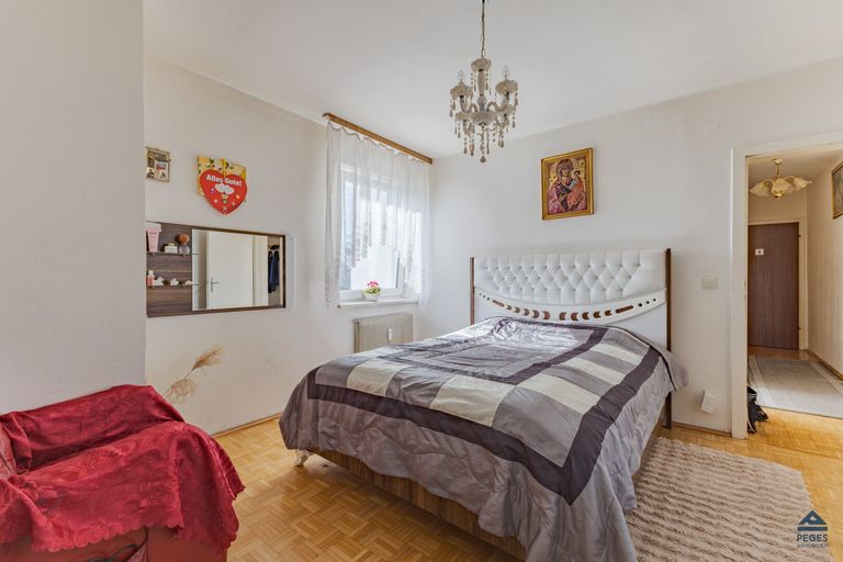 Schlafzimmer I