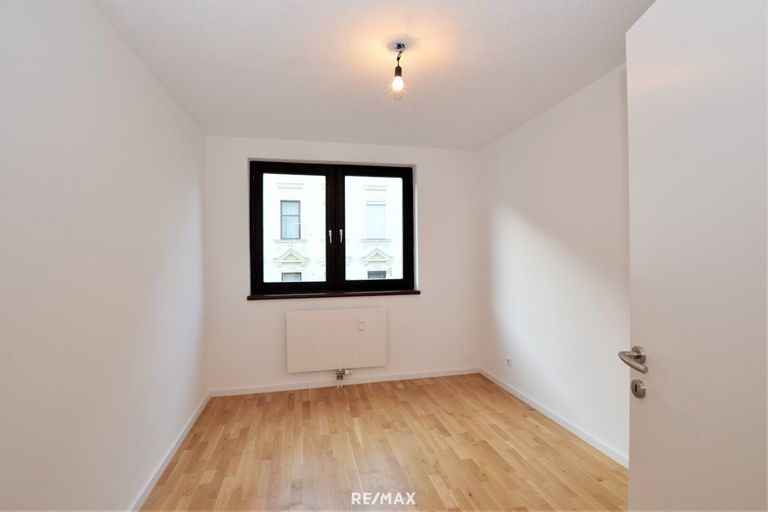 Kinderzimmer/Arbeitszimmer