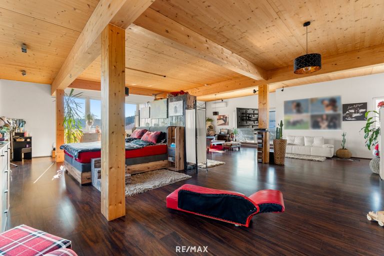 Wohn-/Schlafbereich OG