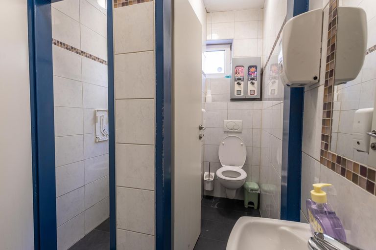 WC Damen