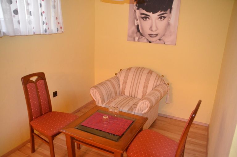 Gästezimmer Keller, Wohnhaus