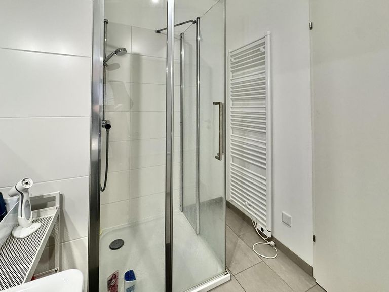 12_Dusche