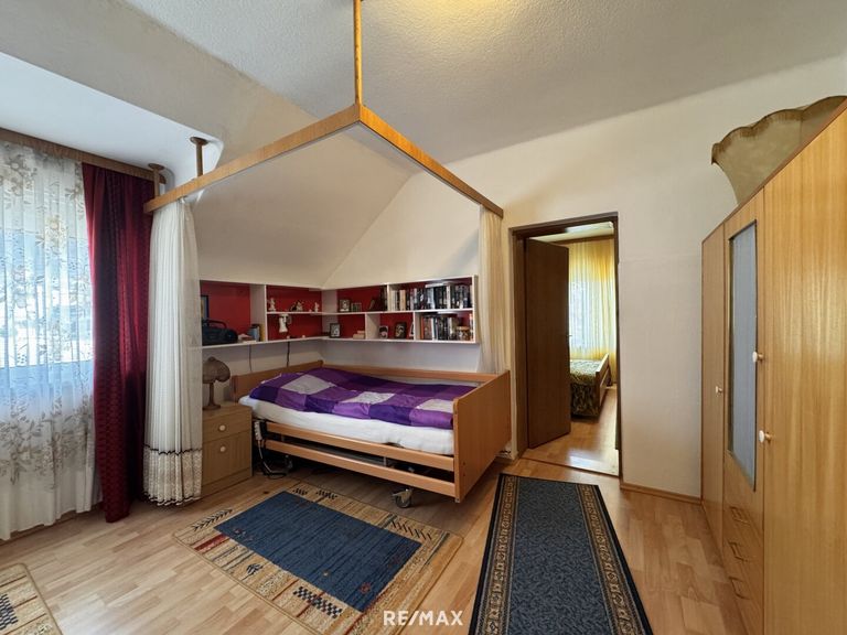 OG Zimmer 4 Durchgangszimmer