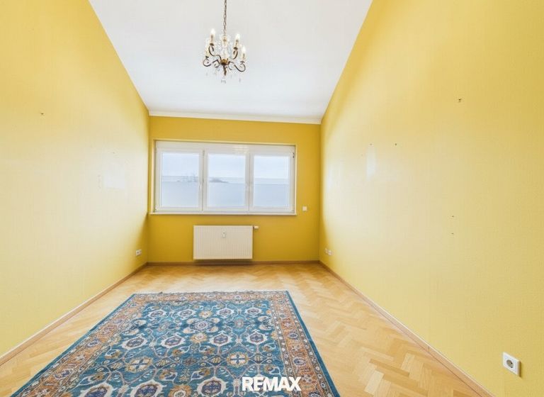 unmöbliertes Zimmer - Symbolbild KI