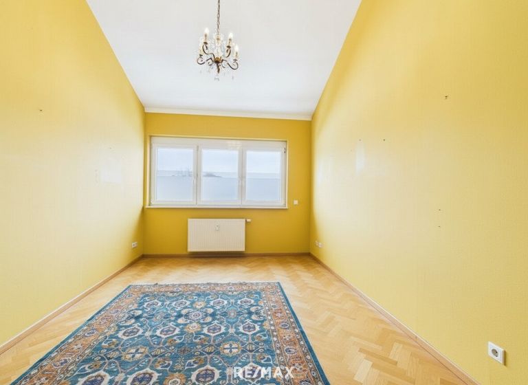 unmöbliertes Zimmer - Symbolbild KI