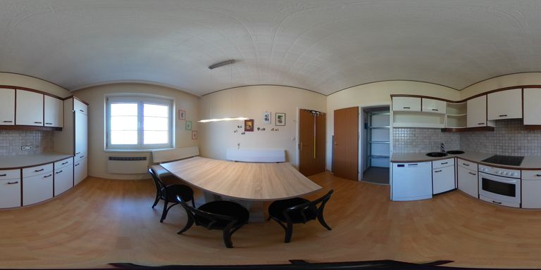 Obergeschoss - Küche mit Essecke