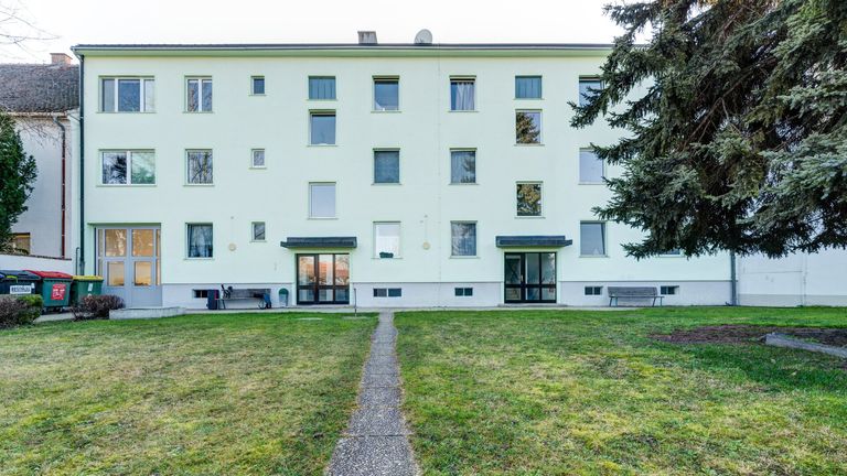 Gartenansicht Gebäude