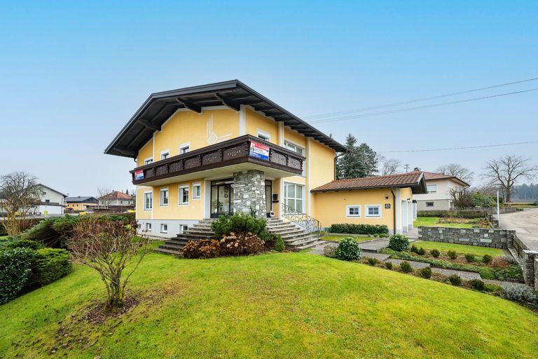 Nord West Ansicht mit Zugangsbereich