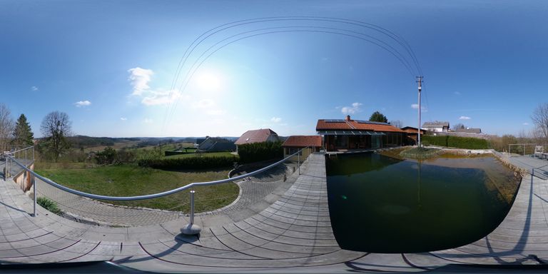 360° Naturbadeteich