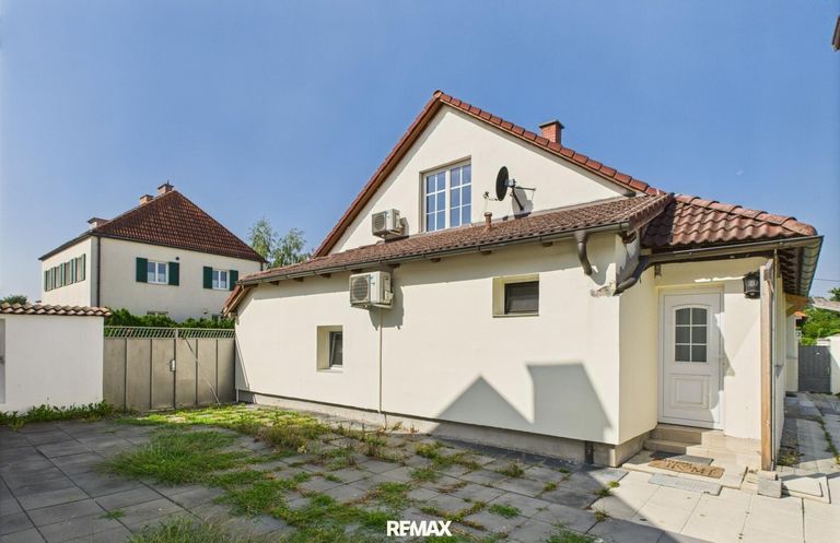 Hausansicht vom Garten