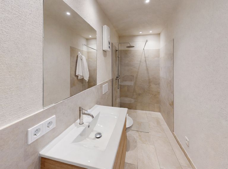 See - Haus - Apartment V - Badezimmer