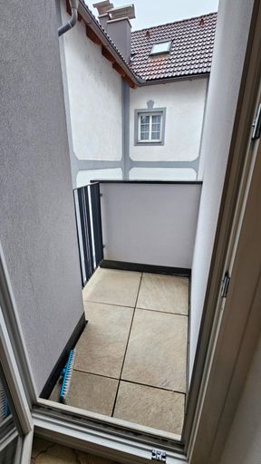 20260316_090215_resized