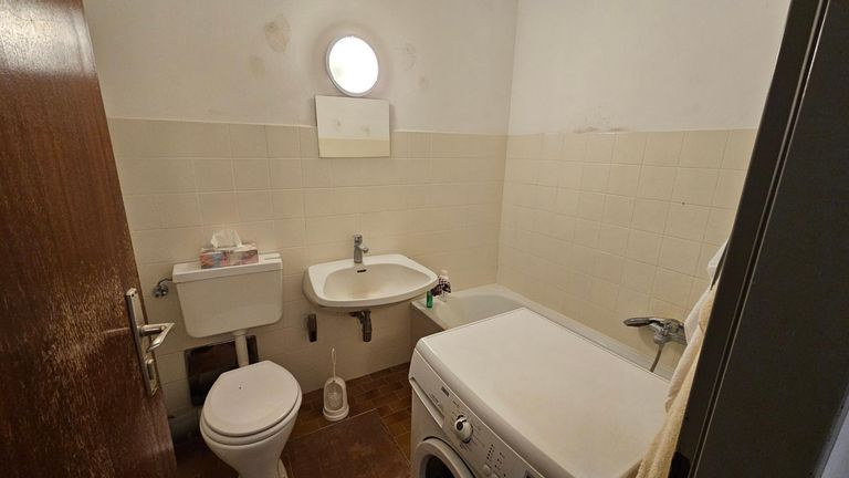 20260316_090448_resized