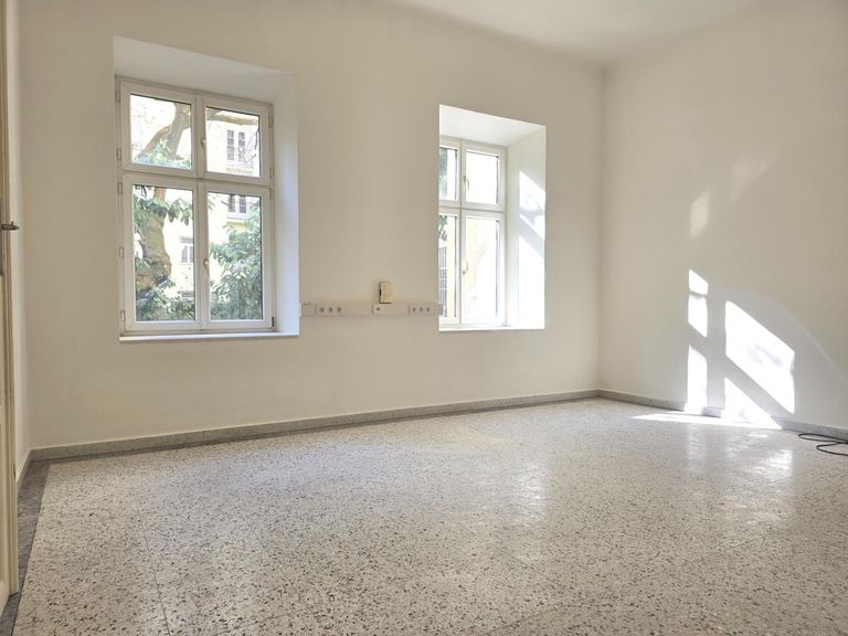 Neubaugasse Obj.3321 e