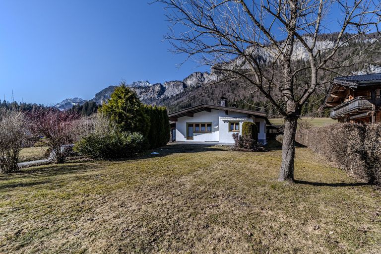Bungalow in Toplage