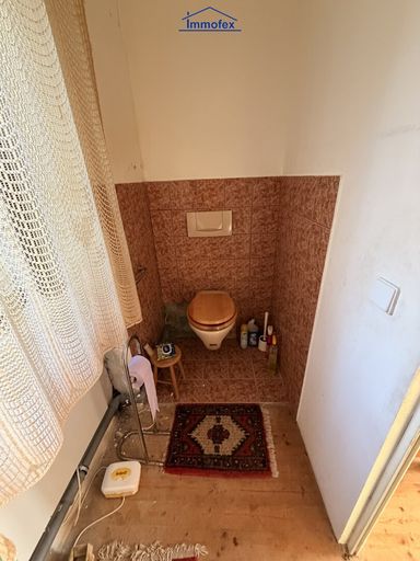 WC größerer Wohntrakt