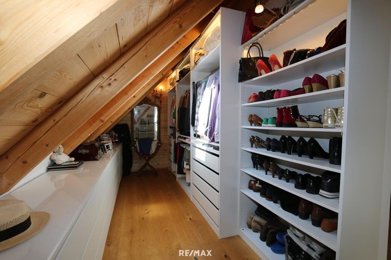 begehbarer Schrank Zimmer 2 OG