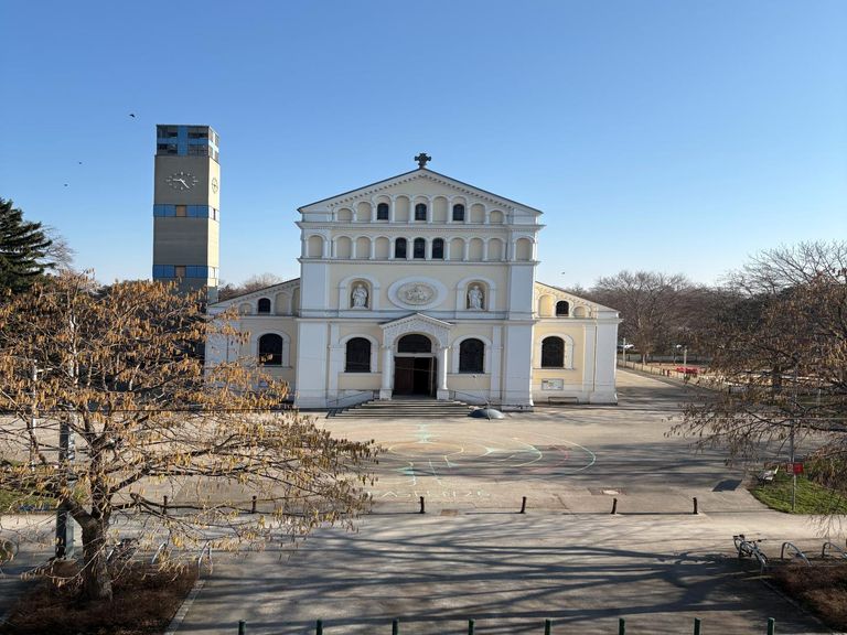 Kirche