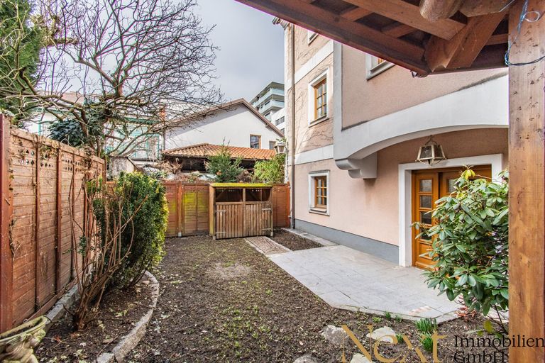 Beispielfoto Garten mit Terrasse 2