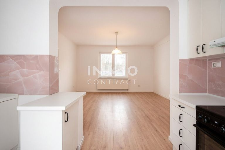 WOHNZIMMER_KÜCHE