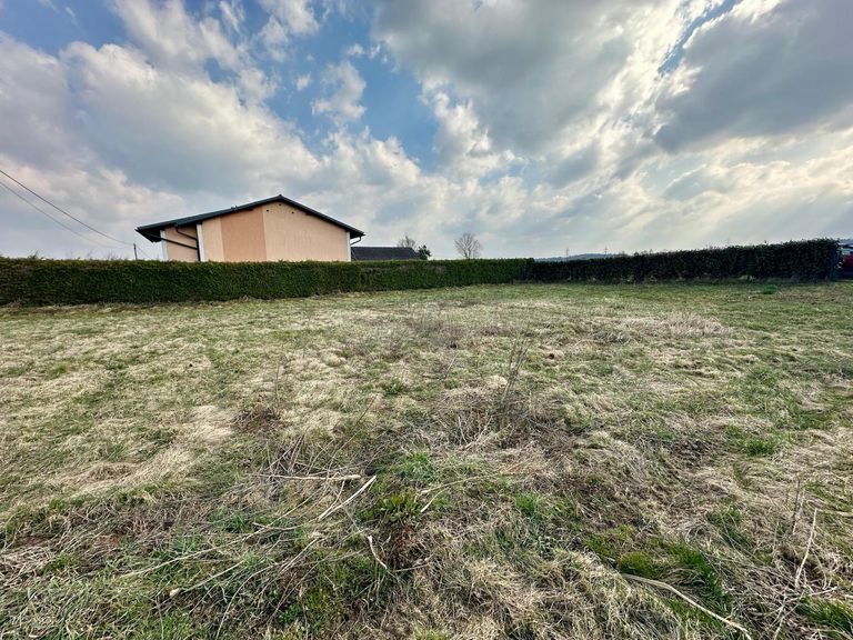 Baugrundstueck Zwaring eben und sonnig immoresch e