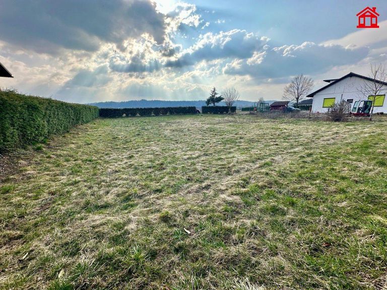 Zielfoto Baugrundstueck Zwaring eben und sonnig im