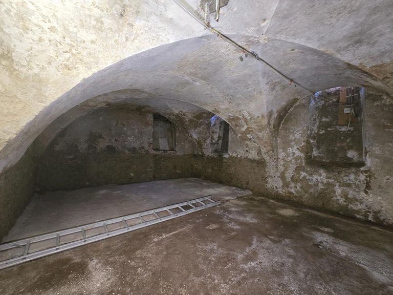 Gewölbe im Weinkeller