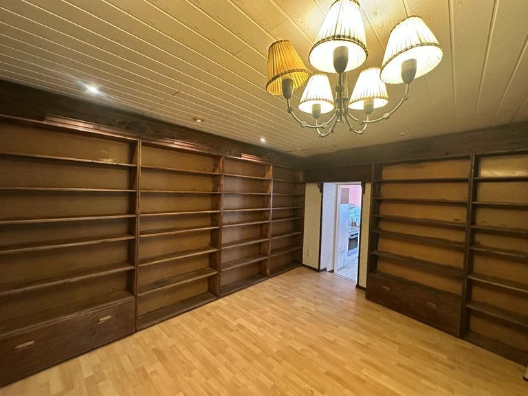 EG Zimmer Nr