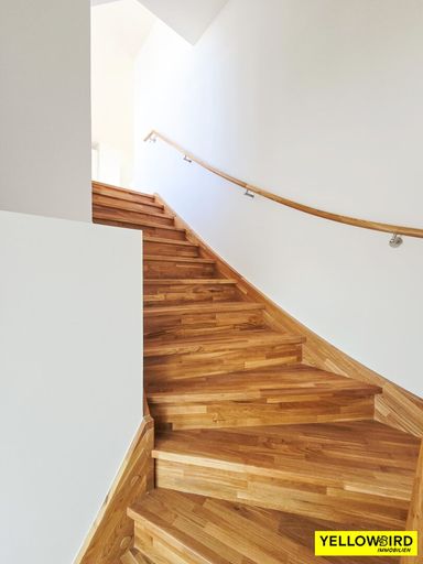 Stiegenaufgang von Ebene 1 zu Ebene 2