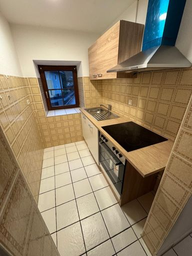 Küche - Kleines 2 Zimmer Appartement mit PKW-Stellplatz Miete Grödig Salzburg