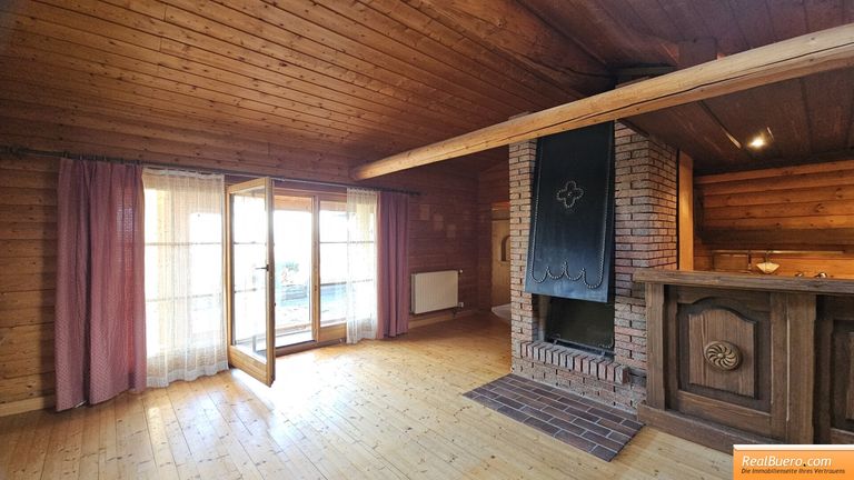 Erdgeschoß: Wohnesszimmer Ansicht  2 - mit Ausgang zum Wintergarten und zur Terrasse