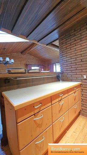 Erdgeschoß: Küche im Wohnesszimmer