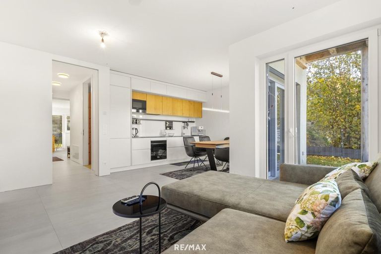 Koch-/Wohn-/Essbereich