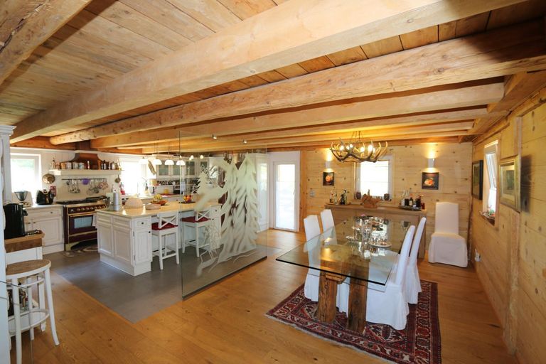 Essbereich, Blick in die Küche