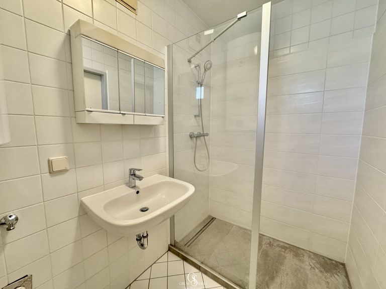 Bad mit Dusche