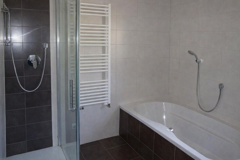 18_Bad_Einliegerwohnung