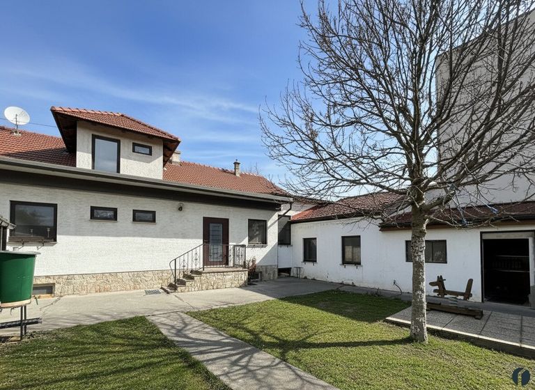 Außenansicht gartenseitig