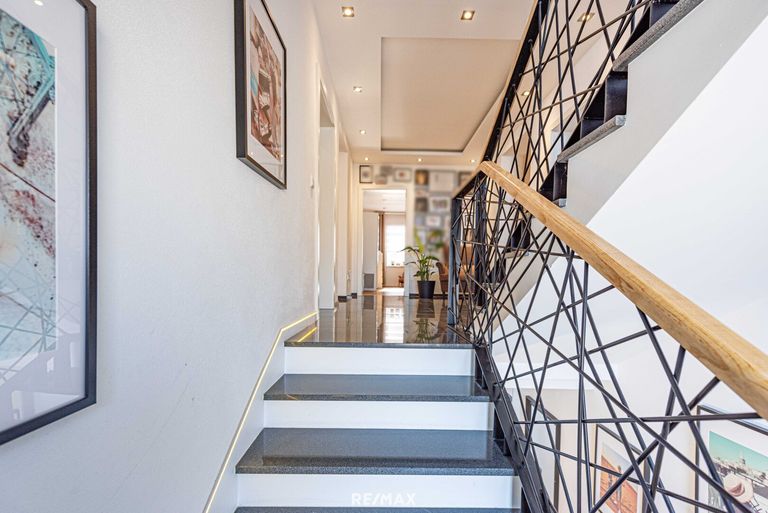 Modernes Stiegenhaus