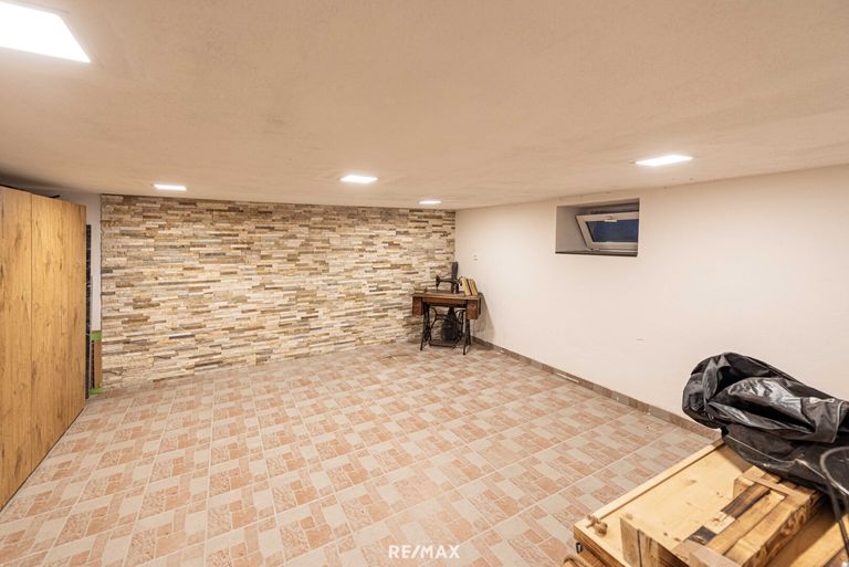 Top gepflegter Keller