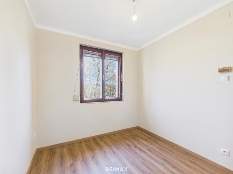 Schlafzimmer 1 OG - Bild 2