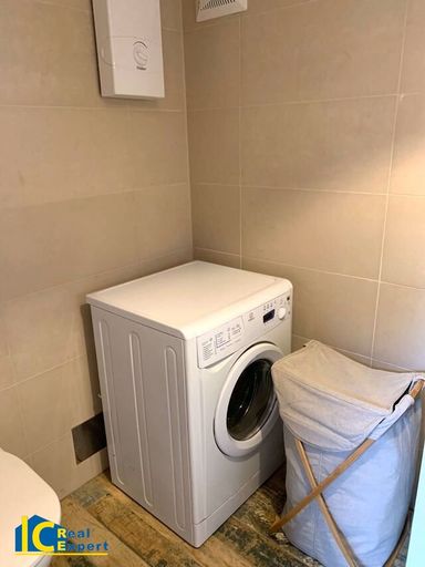 Platz für Waschmaschine