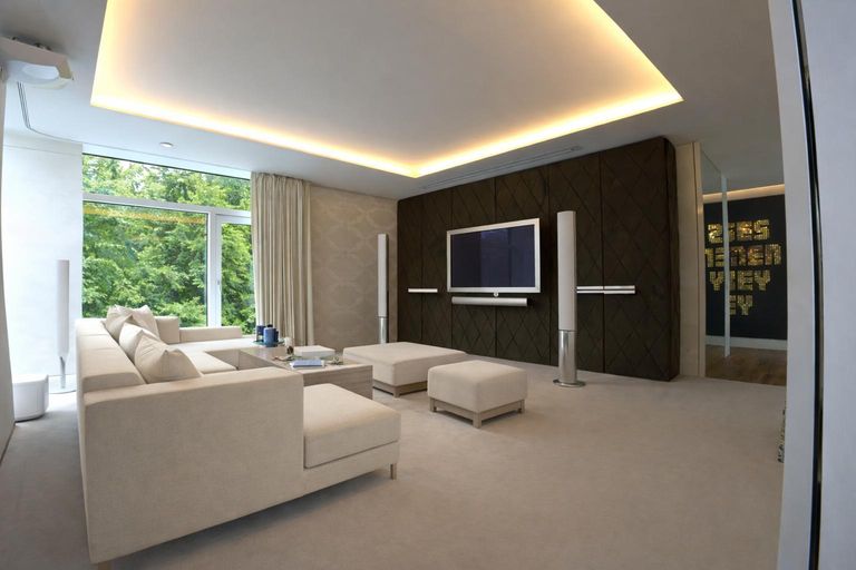 fb9fdb7f-48d1-4540-887b-390a6578397e