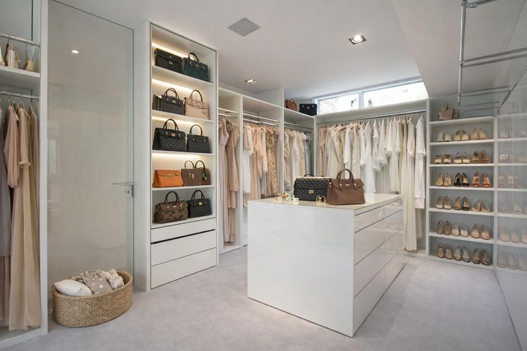 f81534ba-c6f3-4b90-83d1-4bdc8a042703