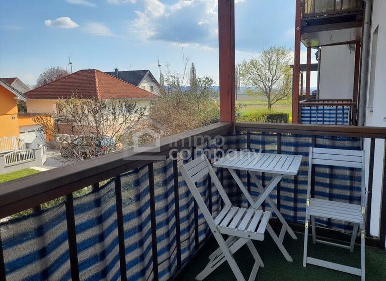 Balkon - grüne und ruhige Umgebung