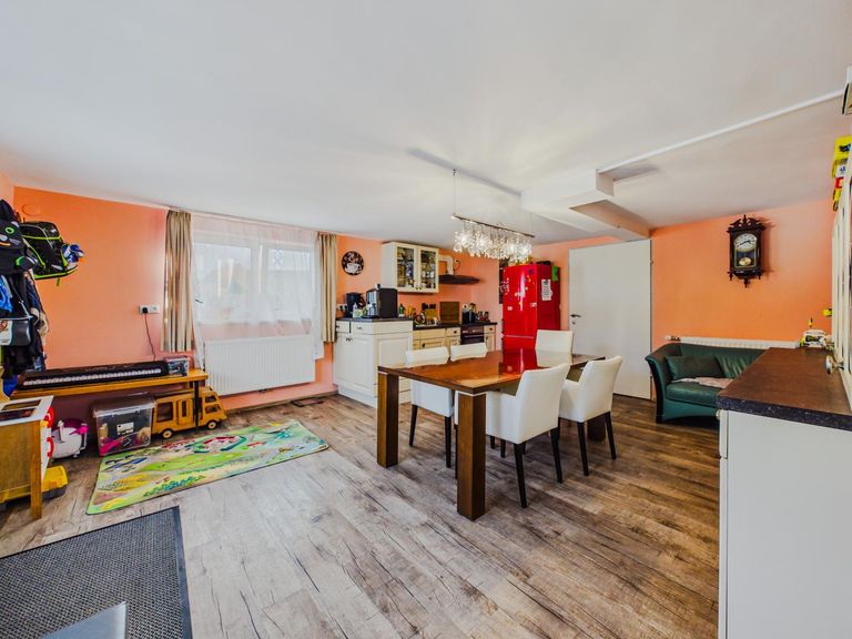 Wohn- und Essbereich 3