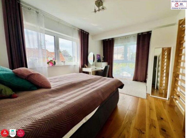 Schlafzimmer 2