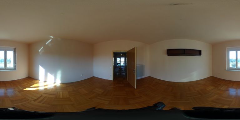 360 weiteres Zimmer